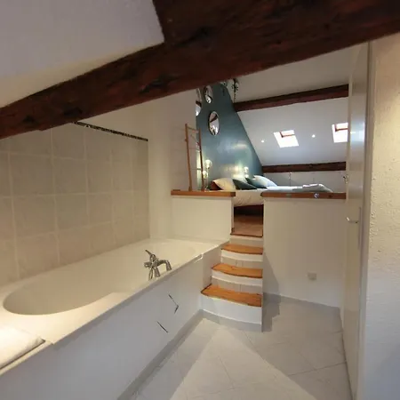 Apartment L'escalier Du Chateau T4 Duplex 9 Couchages *