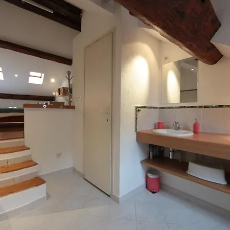 L'escalier Du Chateau T4 Duplex 9 Couchages *