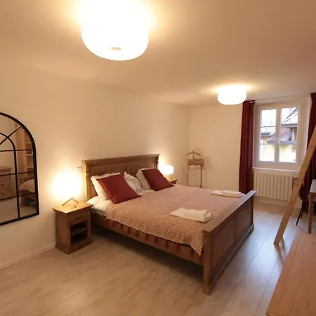 L'escalier Du Chateau T4 Duplex 9 Couchages Apartment Annecy