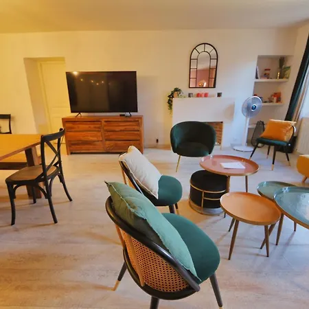 Apartment L'escalier Du Chateau T4 Duplex 9 Couchages *